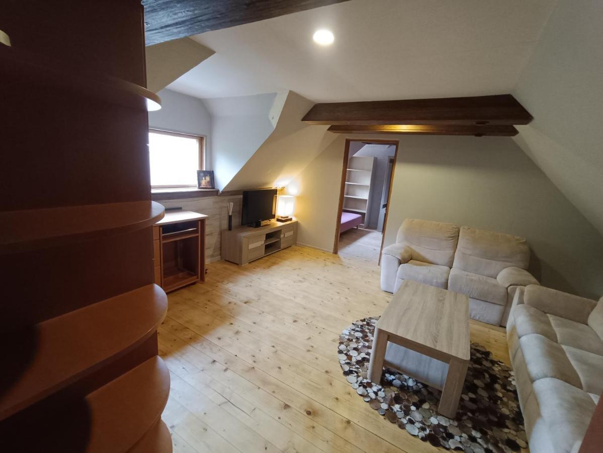 Surf Apartments In Melnrage ไคลเพดา ภายนอก รูปภาพ