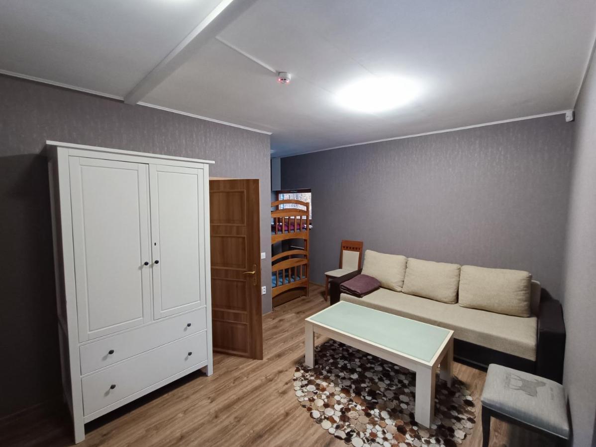 Surf Apartments In Melnrage ไคลเพดา ภายนอก รูปภาพ